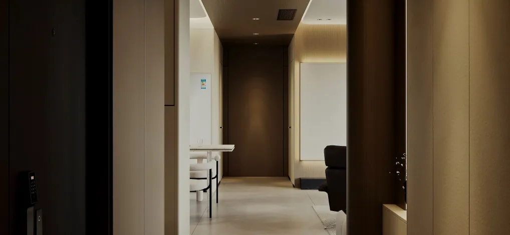 松山樾168㎡意式轻奢极简风 门厅2